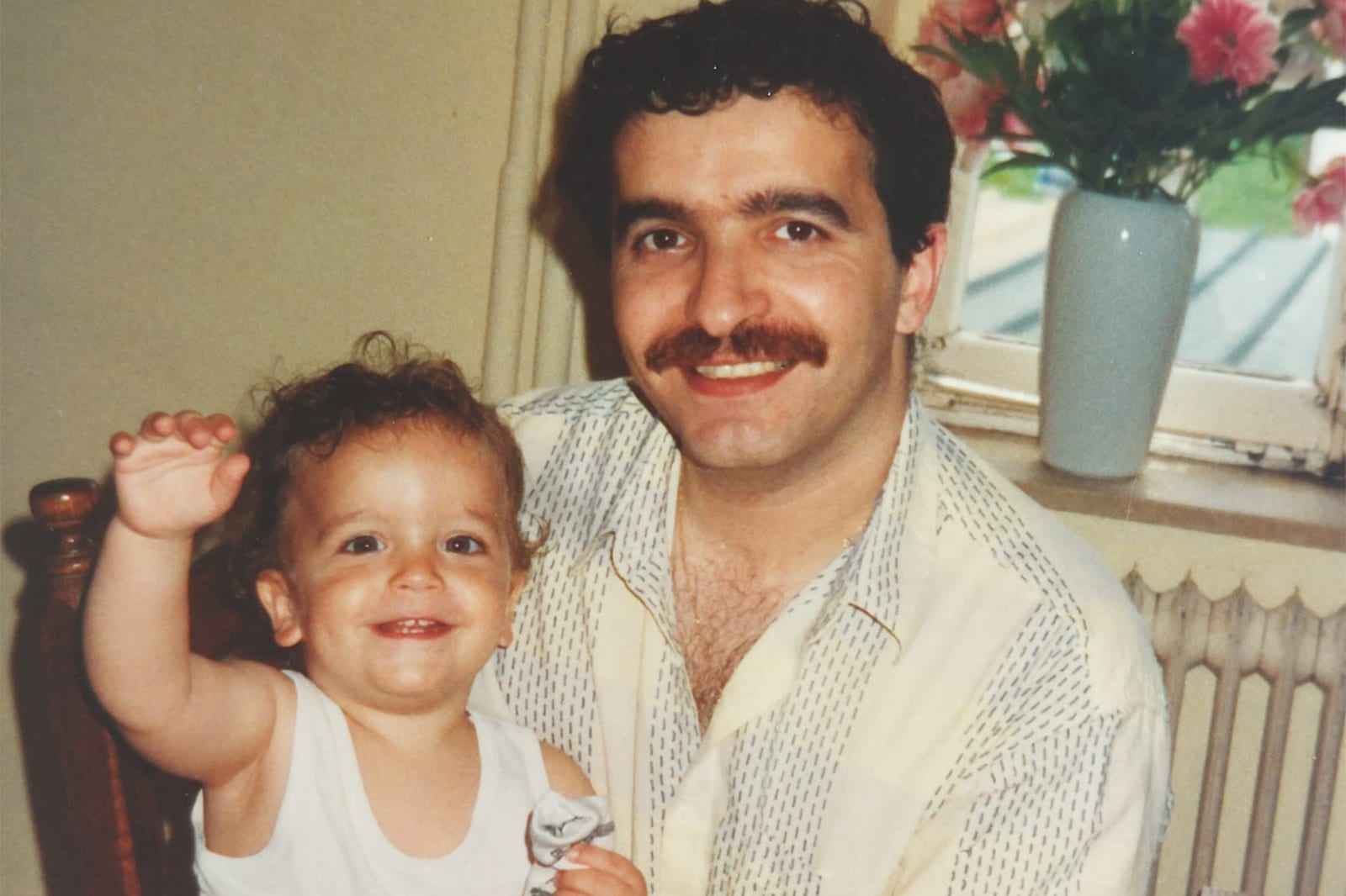 Ricardo as a child with his parents.