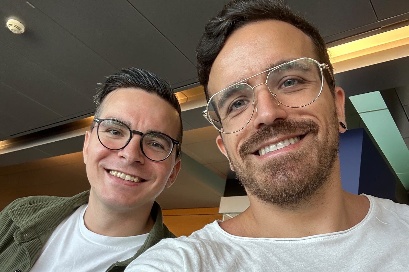 Ricardo Prosperi working alongside his brother.